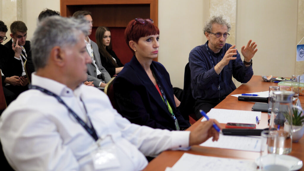 hogyan zajlik a verseny